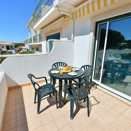 Townhouse Next To Falésia Albufeira