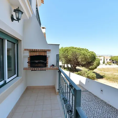 Casa vacanze Townhouse Next To Falésia *